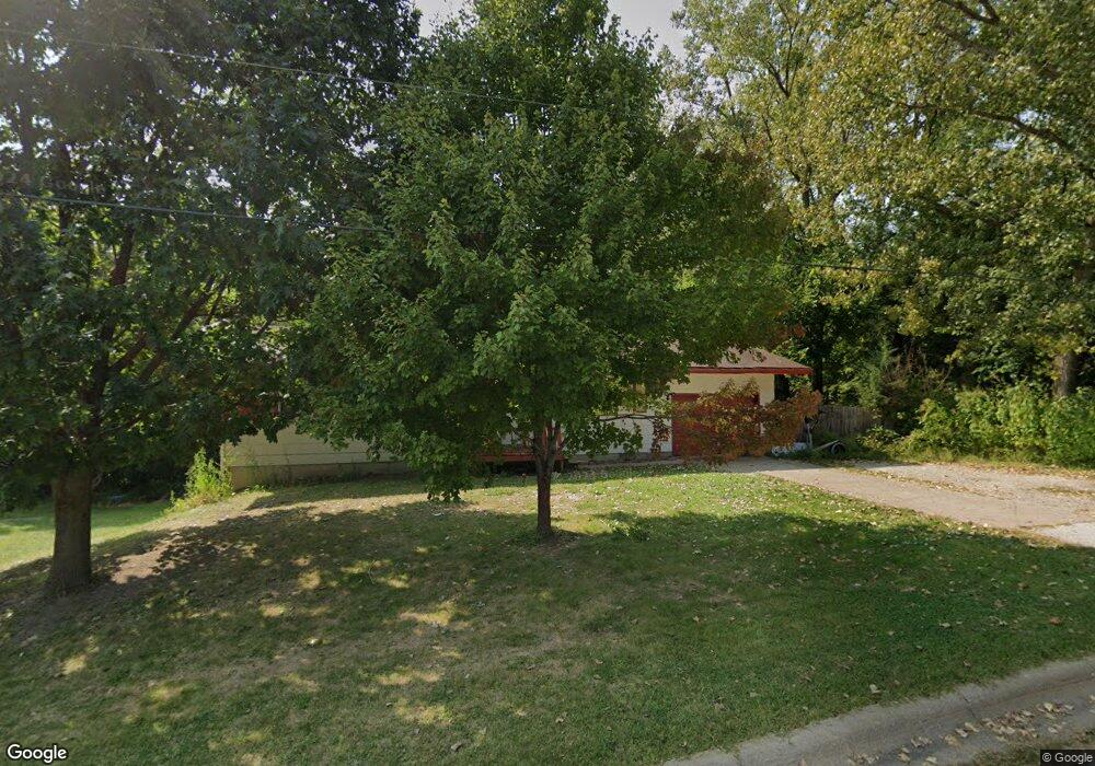 225 Western Ave, Columbus Junction, IA 52738 - photo 1