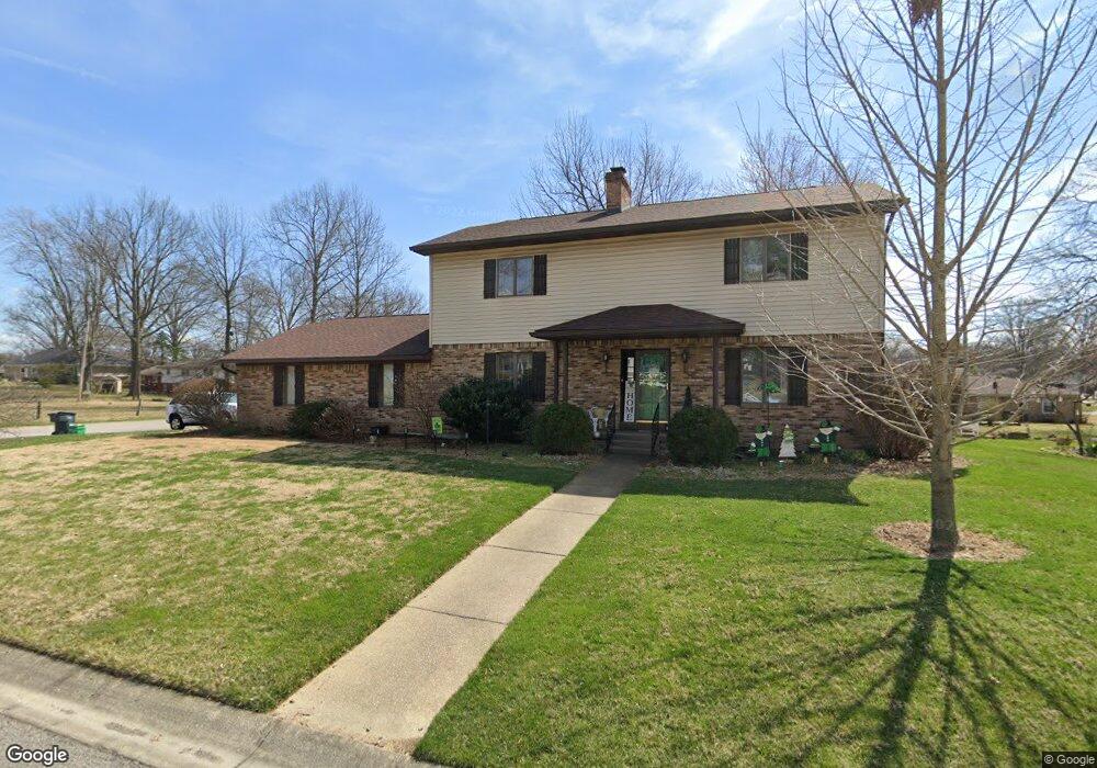 918 Mellwood Dr, New Albany, IN 47150 - photo 1