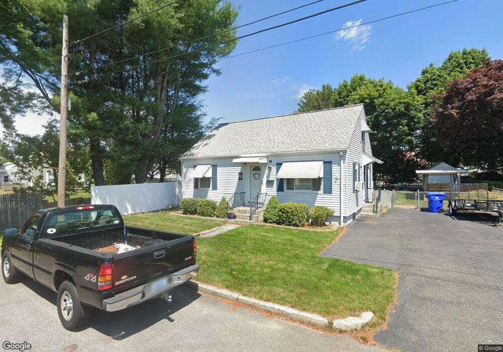 4 Mowry St, Pawtucket, RI 02861 - photo 1