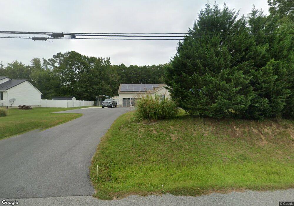 20194 Piney Point Rd, Callaway, MD 20620 - photo 1