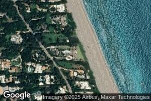 231 Beach Rd, Jupiter Inlet, FL 33469