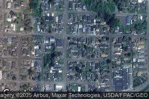 304 3rd St, Garibaldi, OR 97118