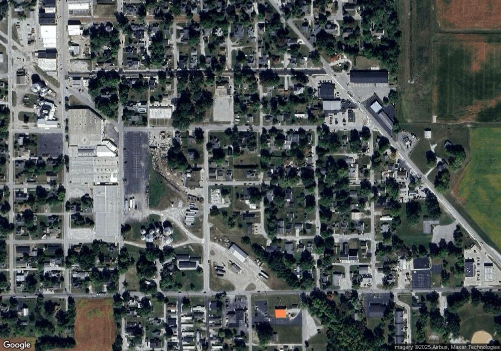 309 E 8th St, Sheridan, IN 46069 - photo 1