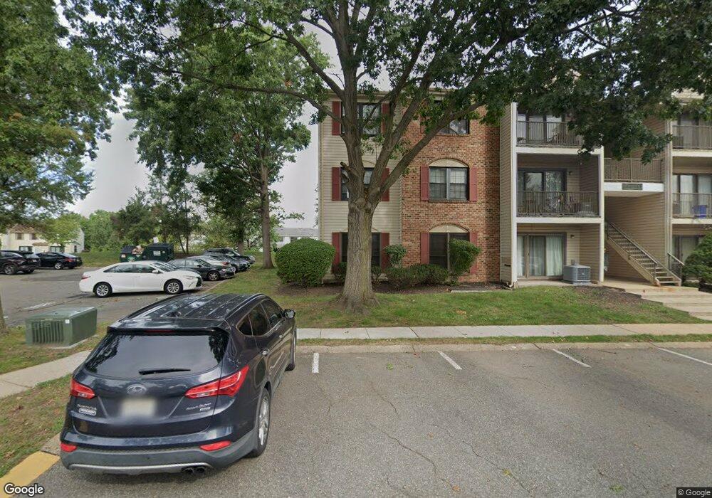 395 Lancaster Ct, Piscataway, NJ 08854 - photo 1