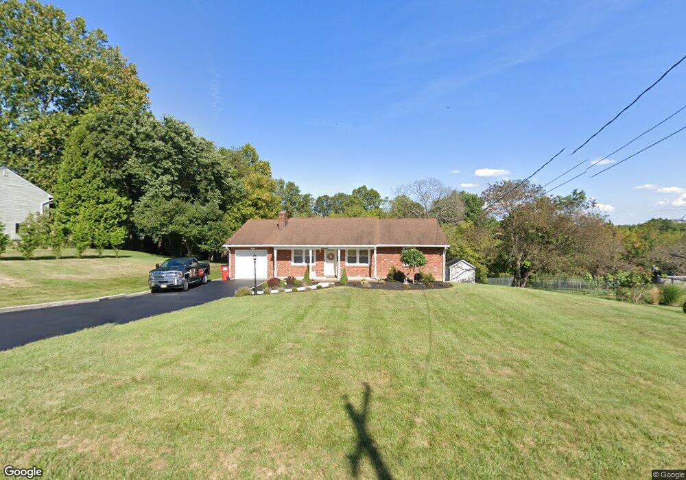 16 Highfields Rd, Clinton, NJ 08809 - photo 1