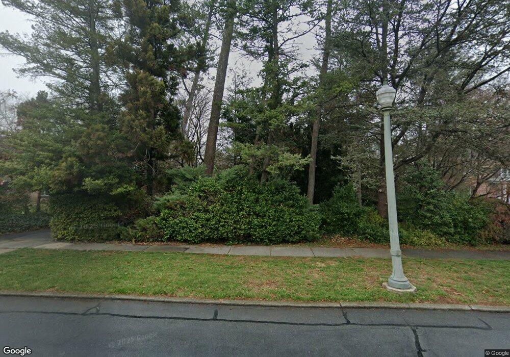 83 Grandview Blvd, Reading, PA 19609 - photo 1