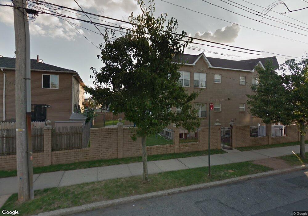 69 Skyline Dr unit 1, Staten Island, NY 10304 - photo 1