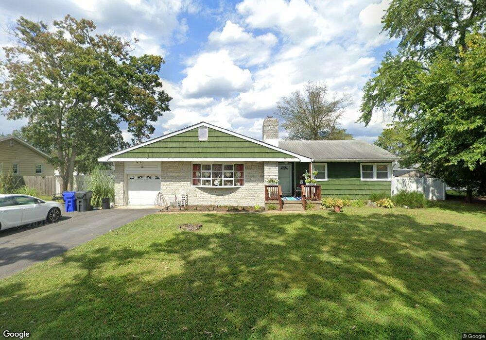 528 Robinhood Rd, Brick, NJ 08724 - photo 1