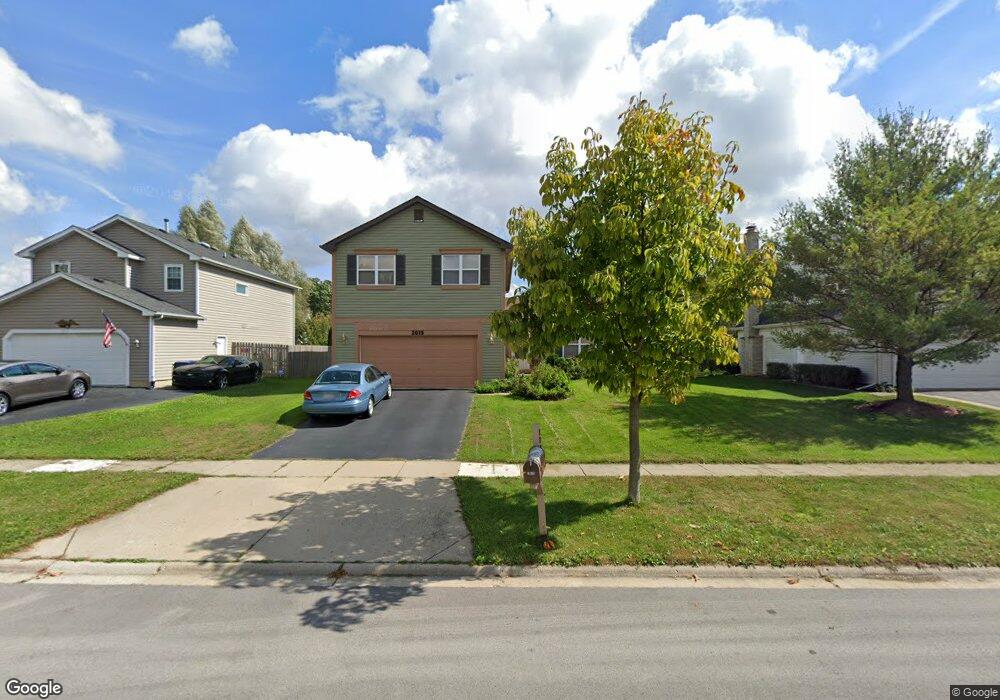 2015 Clematis Dr, Algonquin, IL 60102 - photo 1