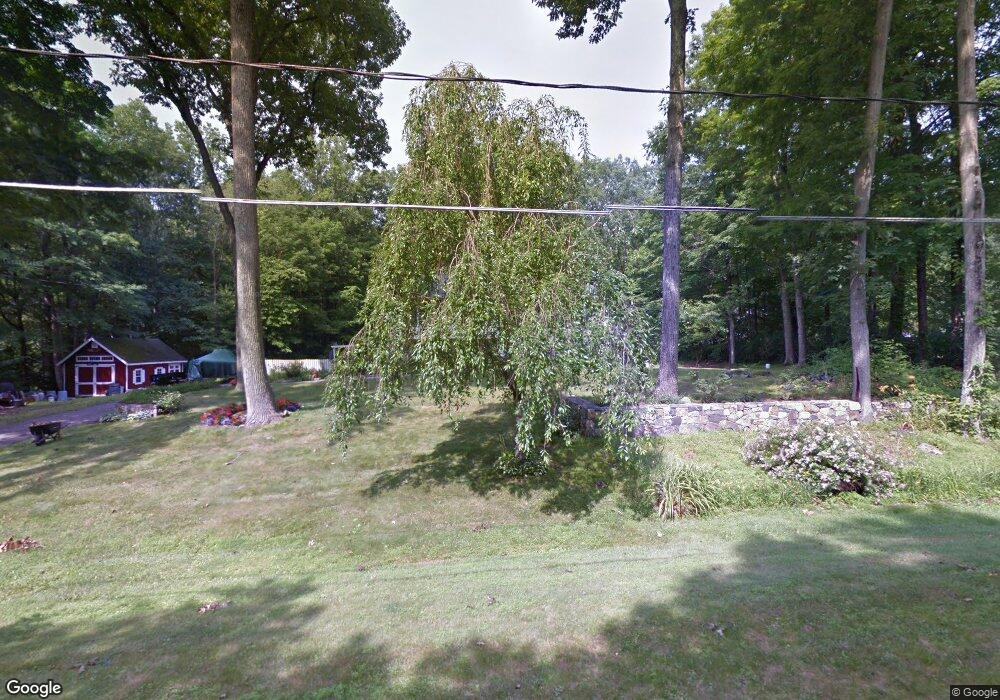 15 Chuck Wagon Ln, Danbury, CT 06810 - photo 1