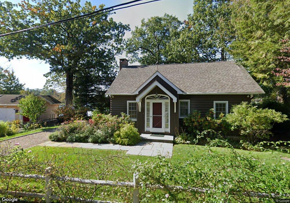 63 Ball Pond Rd E, New Fairfield, CT 06812 - photo 1