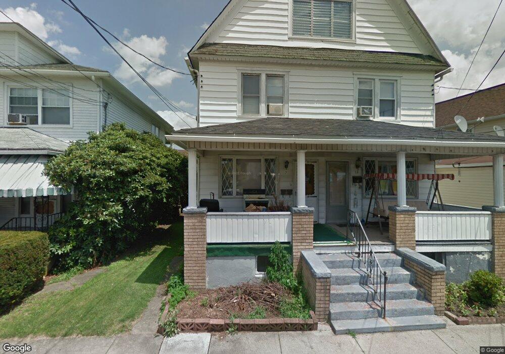 7 Cherry St, Kingston, PA 18704 - photo 1