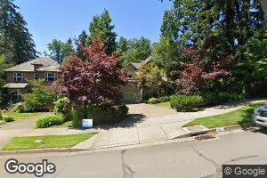 2651 Beacon Hill Dr, West Linn, OR 97068