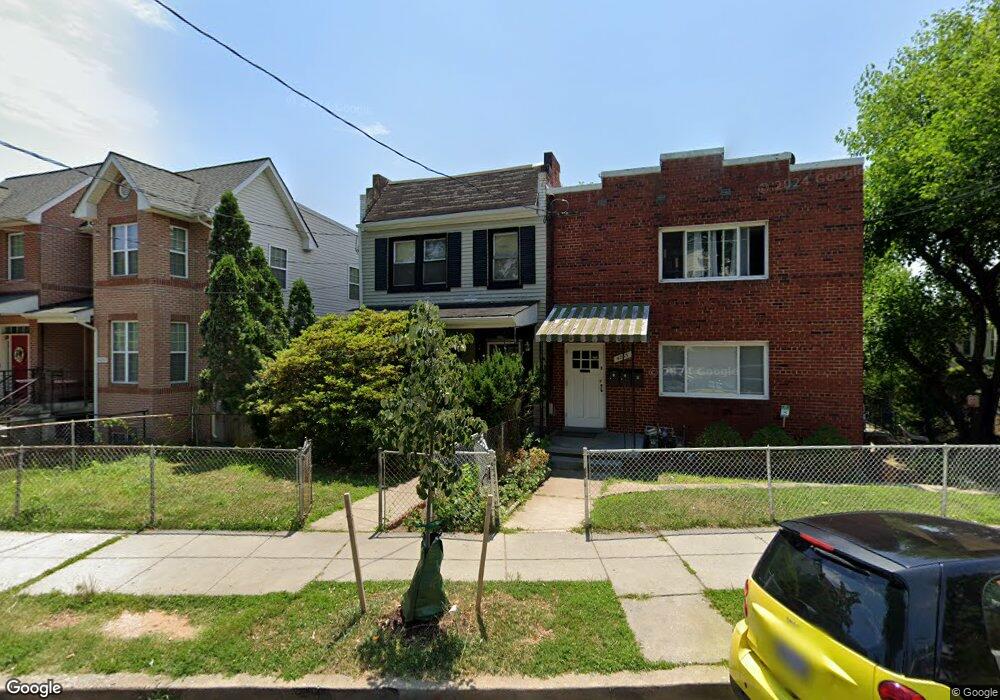 4255 Brooks St NE, Washington, DC 20019 - photo 1