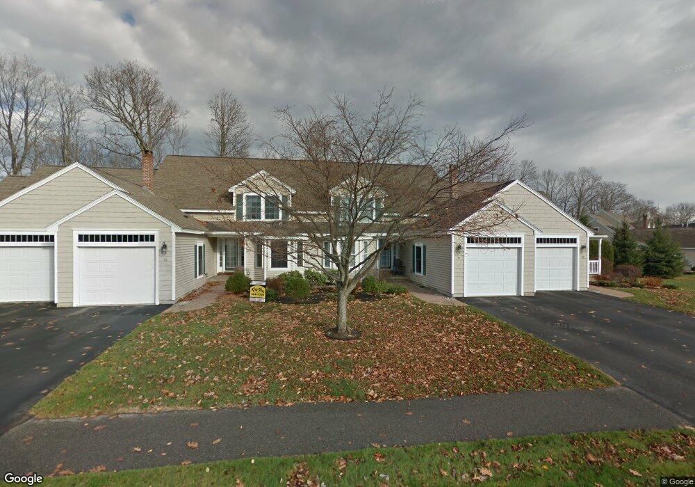 18 Ridgefield Dr, Gorham, ME 04038 - photo 1