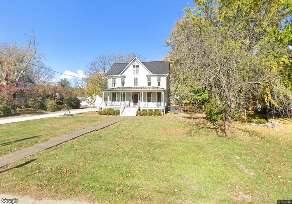 23 W Loudoun St, Round Hill, VA 20141 - photo 1