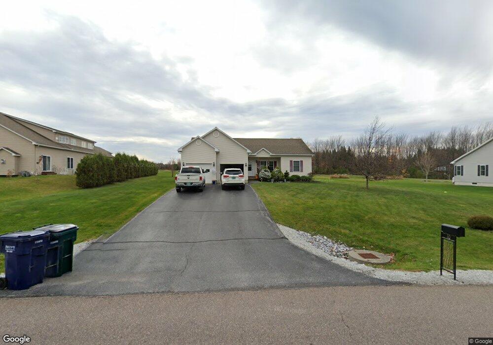 10 Elizabeth St, Saint Albans, VT 05478 - photo 1