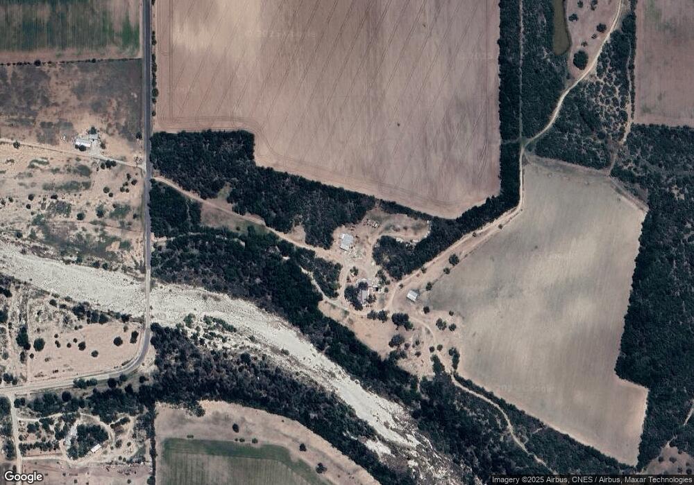 418 County Road 442, Hondo, TX 78861 - photo 1