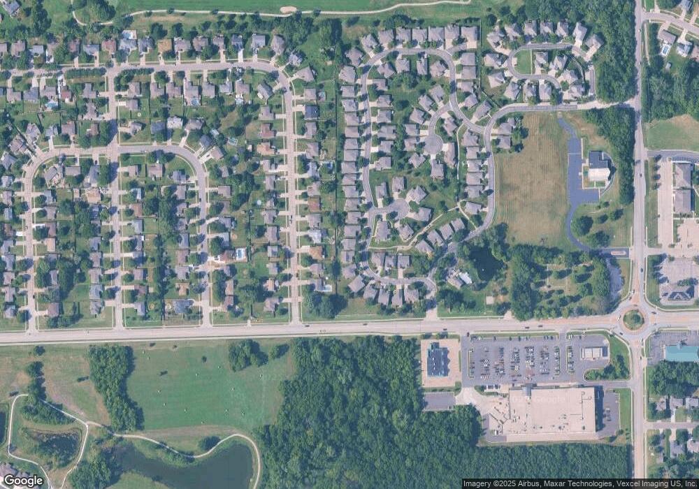 2829 SW Bluestem Dr, Topeka, KS 66614 - photo 1