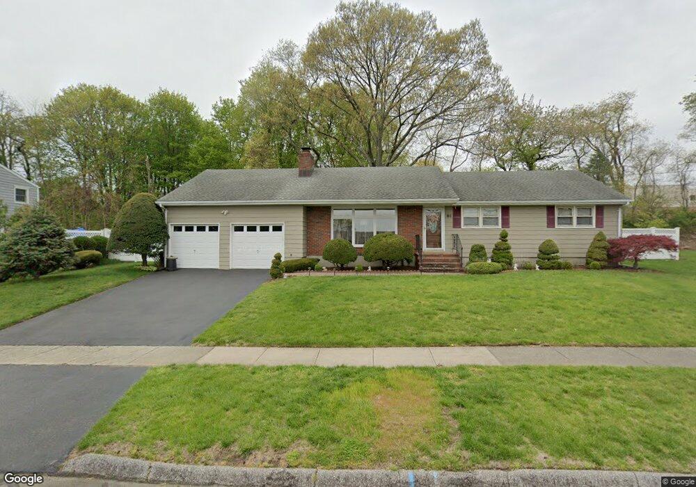 85 Valley View Rd, Stratford, CT 06614 - photo 1