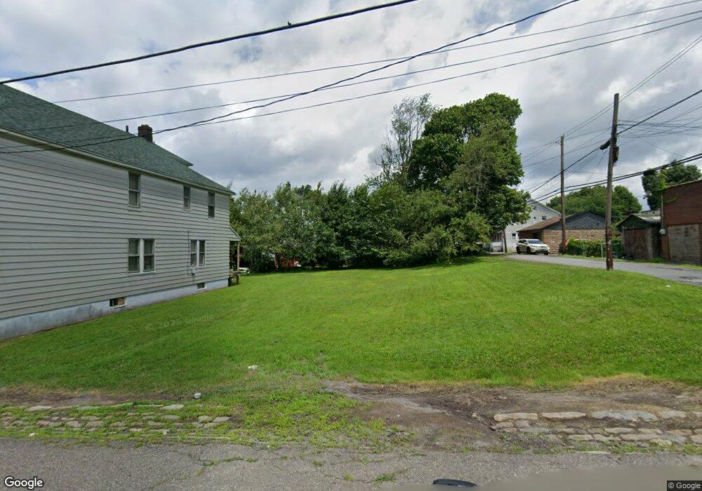 17 E Hawthorne St, Hazleton, PA 18201 - photo 1