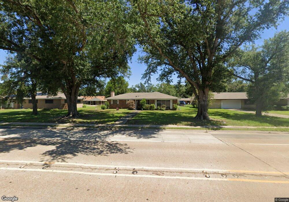 2025 E Prien Lake Rd, Lake Charles, LA 70601 - photo 1