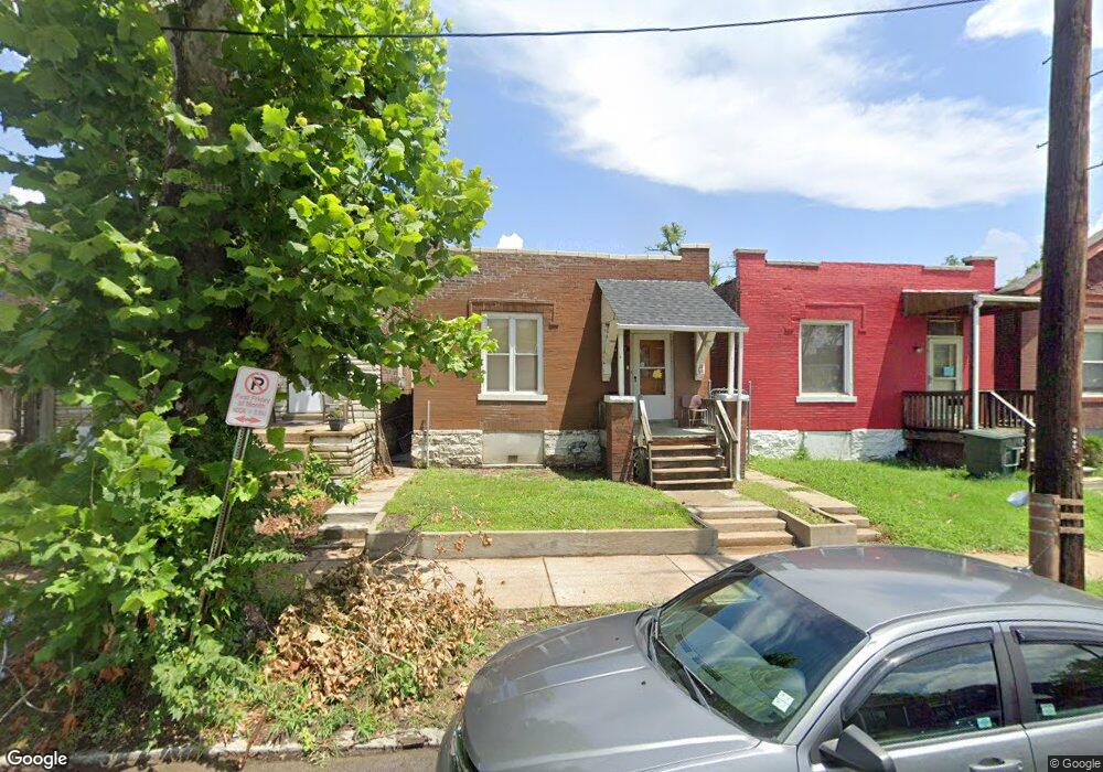 4387 Penrose St, Saint Louis, MO 63115 - photo 1