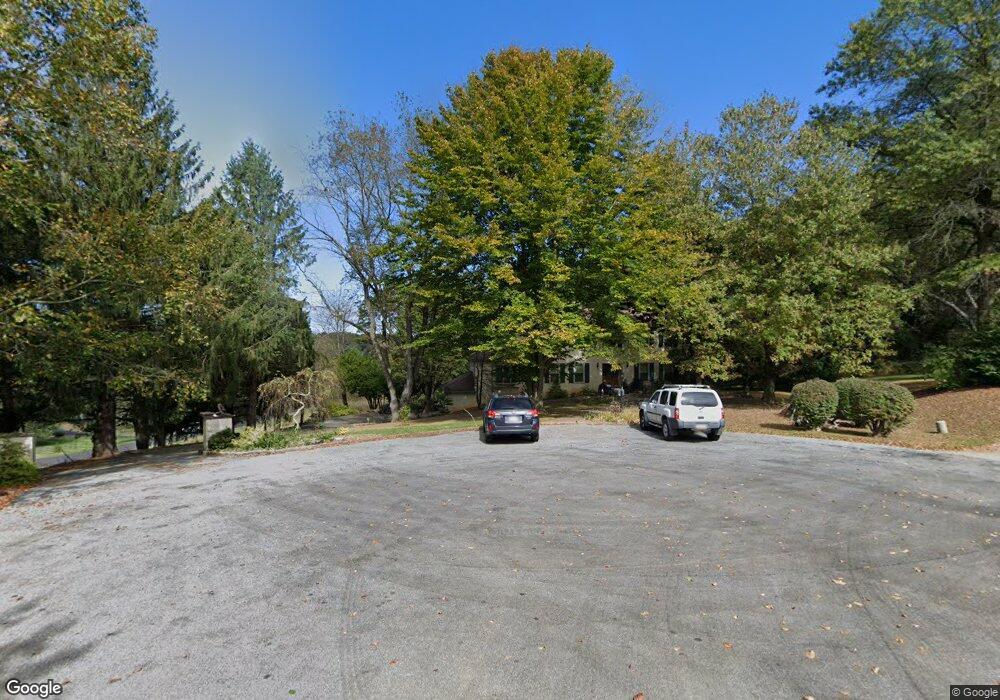 712 Wickersham Ln, Kennett Square, PA 19348 - photo 1