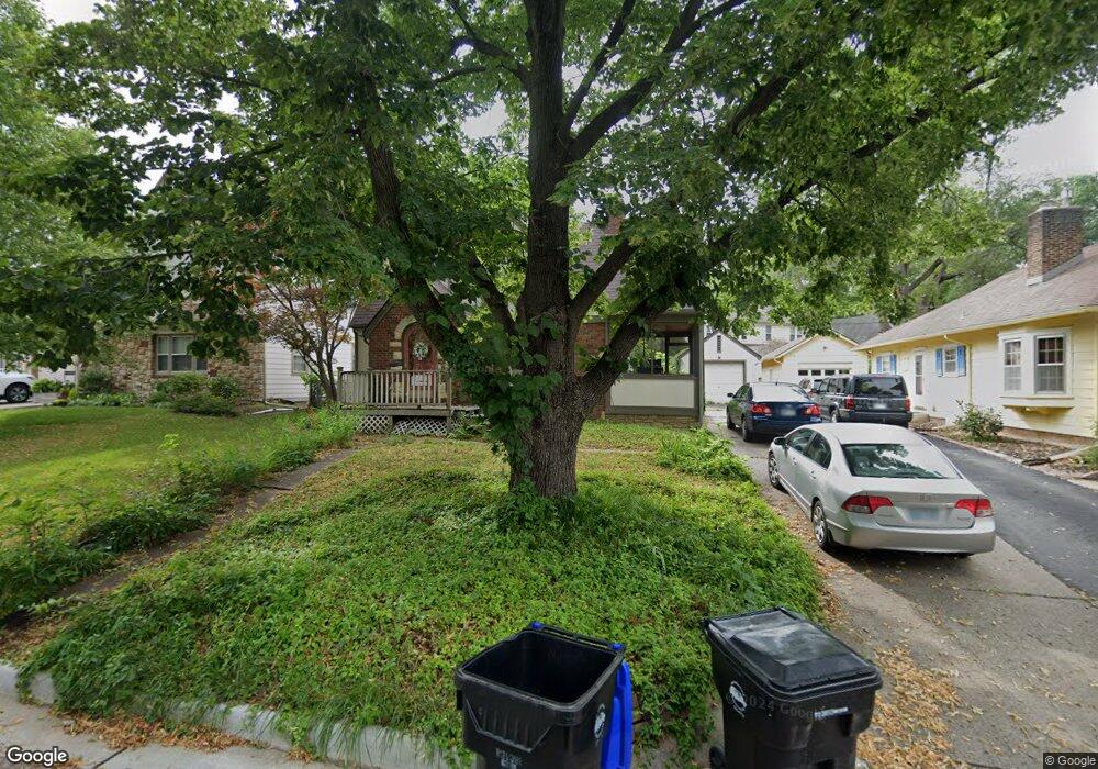 1414 SW Eden Ct, Topeka, KS 66604 - photo 1