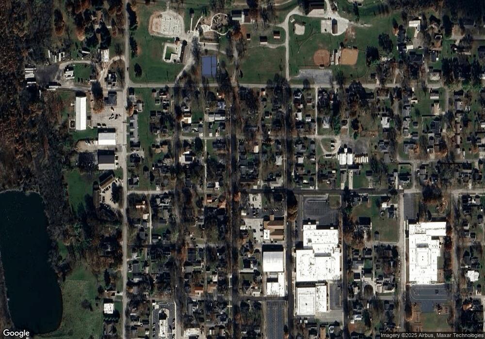 1204 4th St, Covington, IN 47932 - photo 1