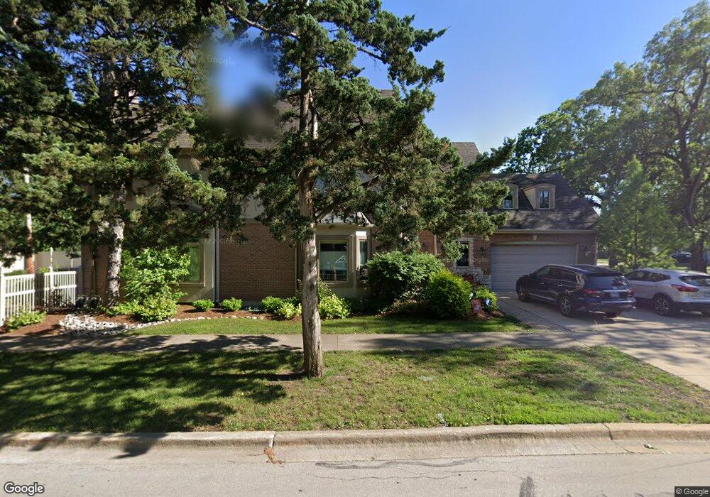 469 N Ida Ln, Elmhurst, IL 60126 - photo 1