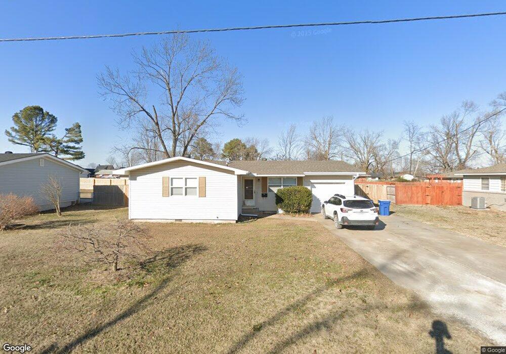 804 NW 9th St, Bentonville, AR 72712 - photo 1