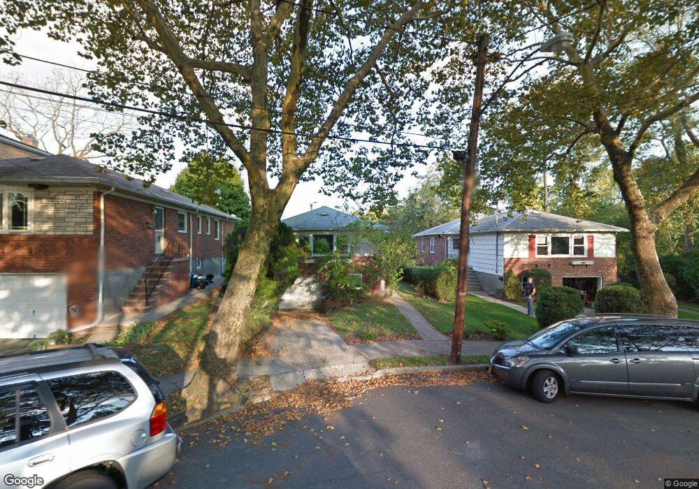 4047 220th St, Bayside, NY 11361 - photo 1