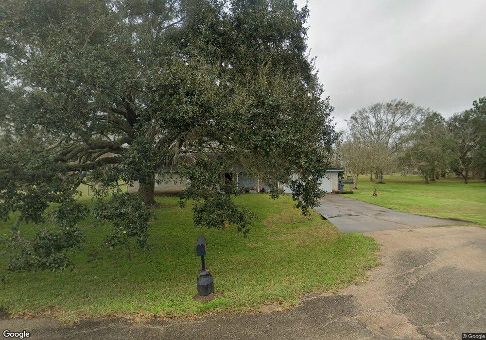 57 Doris Cir W, Alvin, TX 77511 - photo 1