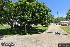 612 Pine St, Delavan, IL 61734
