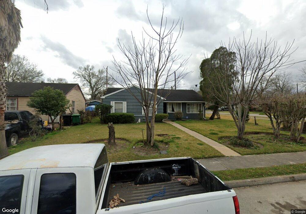 4902 Andrea St, Houston, TX 77021 - photo 1
