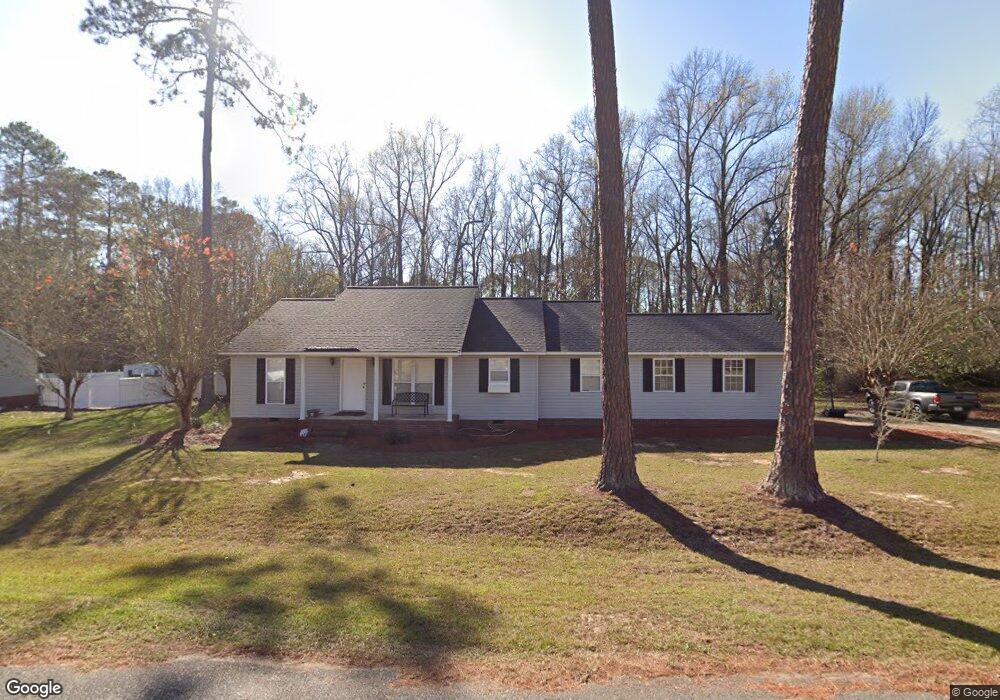 102 Shamrock Cir, Sylvester, GA 31791 - photo 1