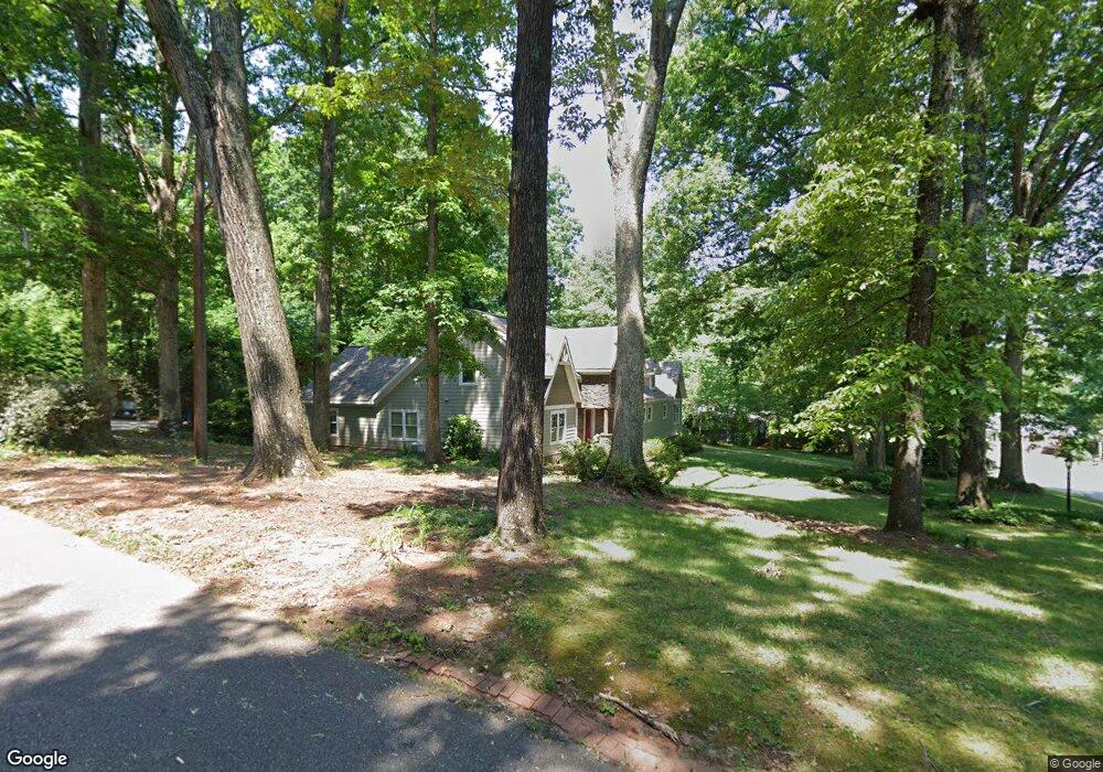 375 N Oakwood Dr, Statesville, NC 28677 - photo 1