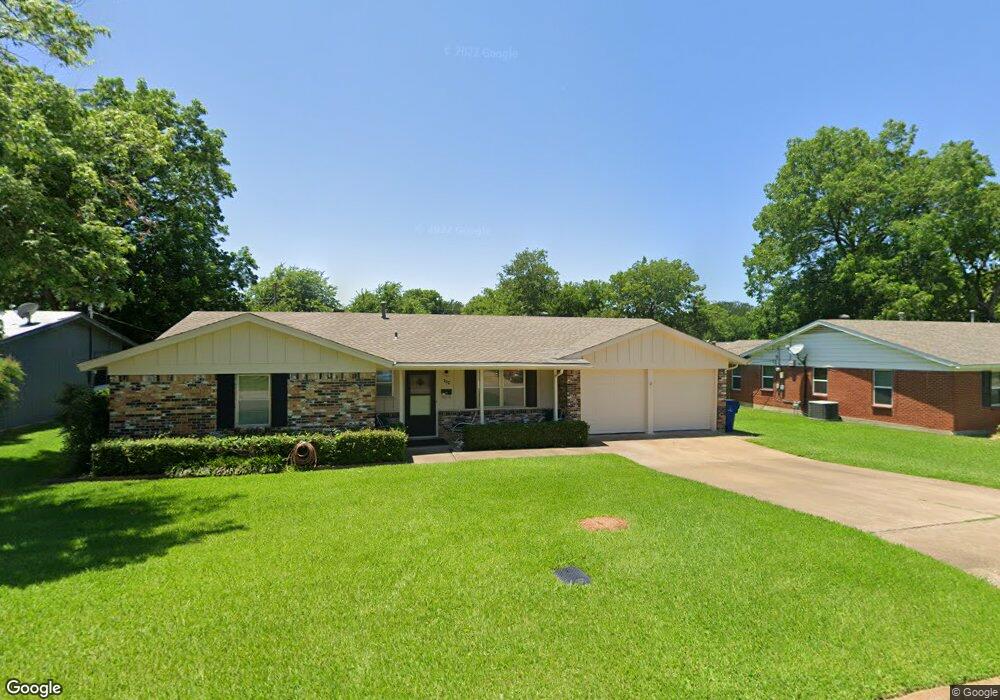 117 N Hickory Ave, Denison, TX 75020 - photo 1