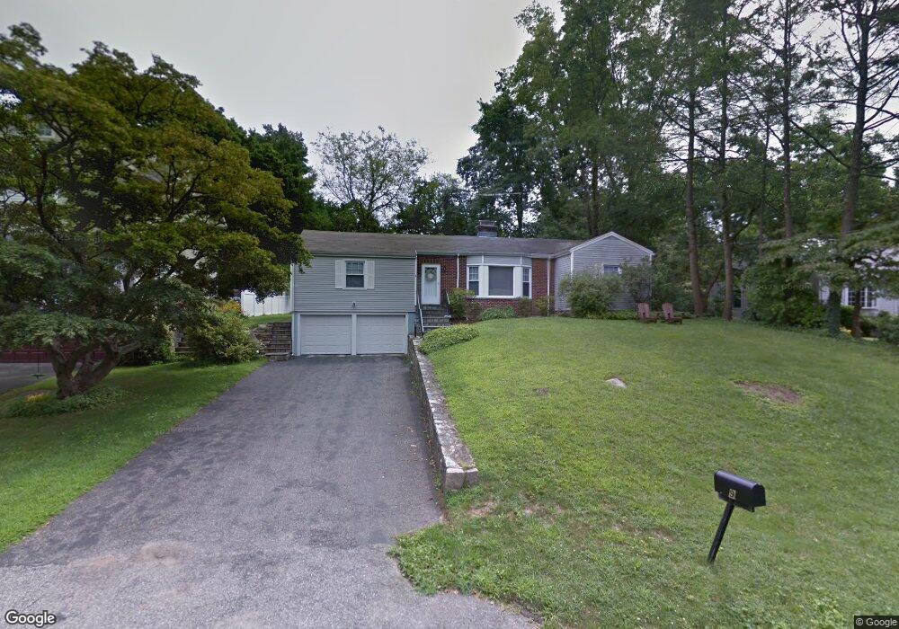 9 Somerset Ln, Riverside, CT 06878 - photo 1