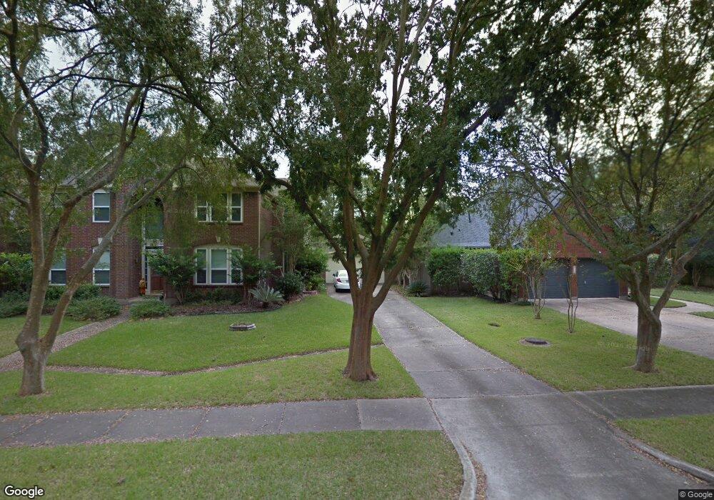 1902 San Joaquin Pkwy, Friendswood, TX 77546 - photo 1