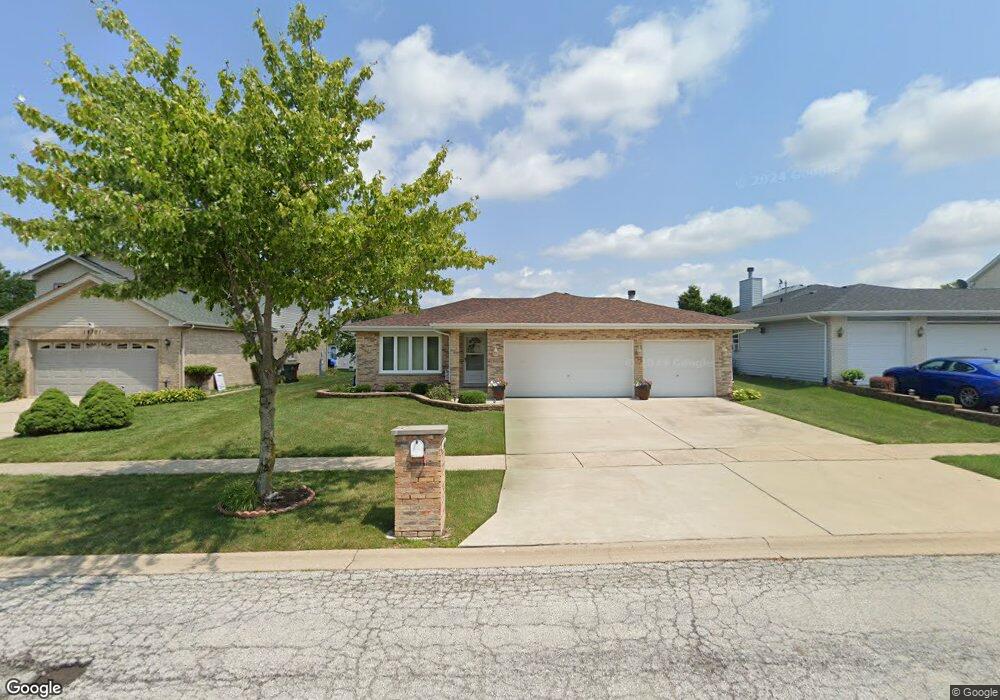 18711 Maple Ave, Country Club Hills, IL 60478 - photo 1