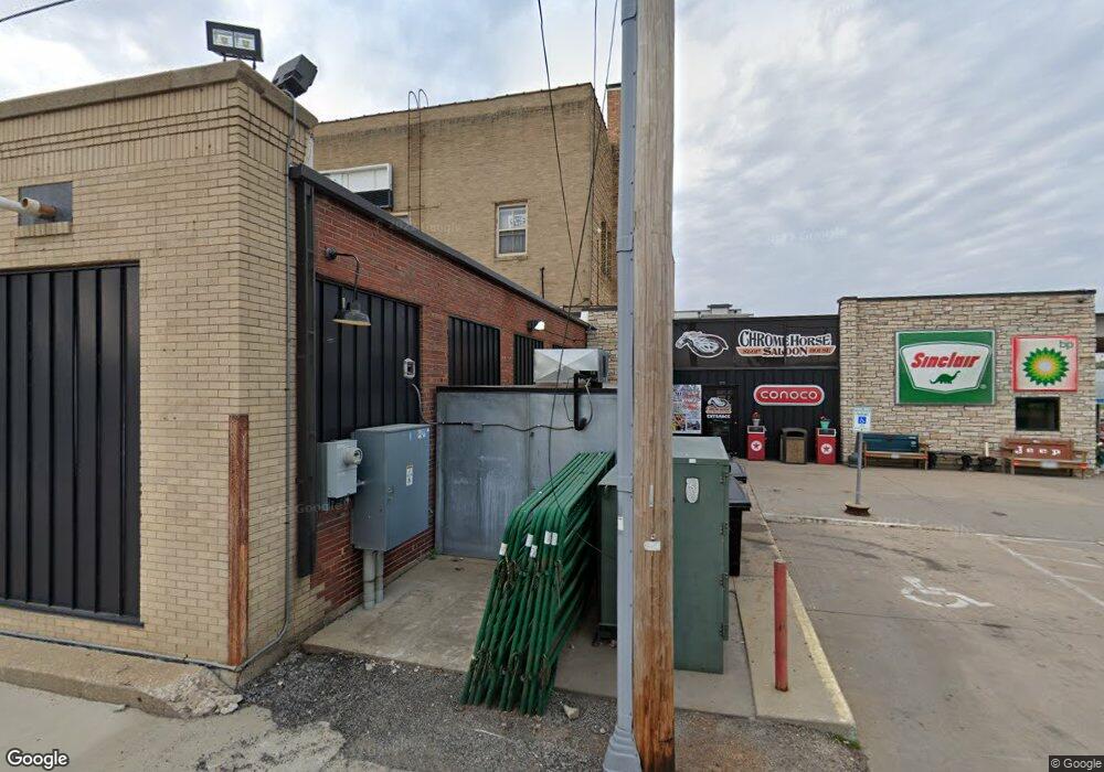 1201 3rd St SE, Cedar Rapids, IA 52401 - photo 1