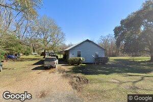 2117 Regard St, Mansura, LA 71350