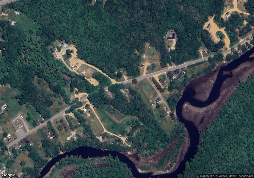 256 Parade Rd, Barnstead, NH 03218 - photo 1