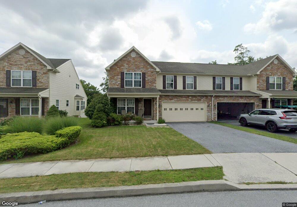 5961 Pinedale Ct unit L14, Harrisburg, PA 17111 - photo 1