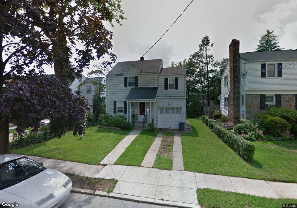 22 Holly St unit FL2, Yonkers, NY 10704 - photo 1