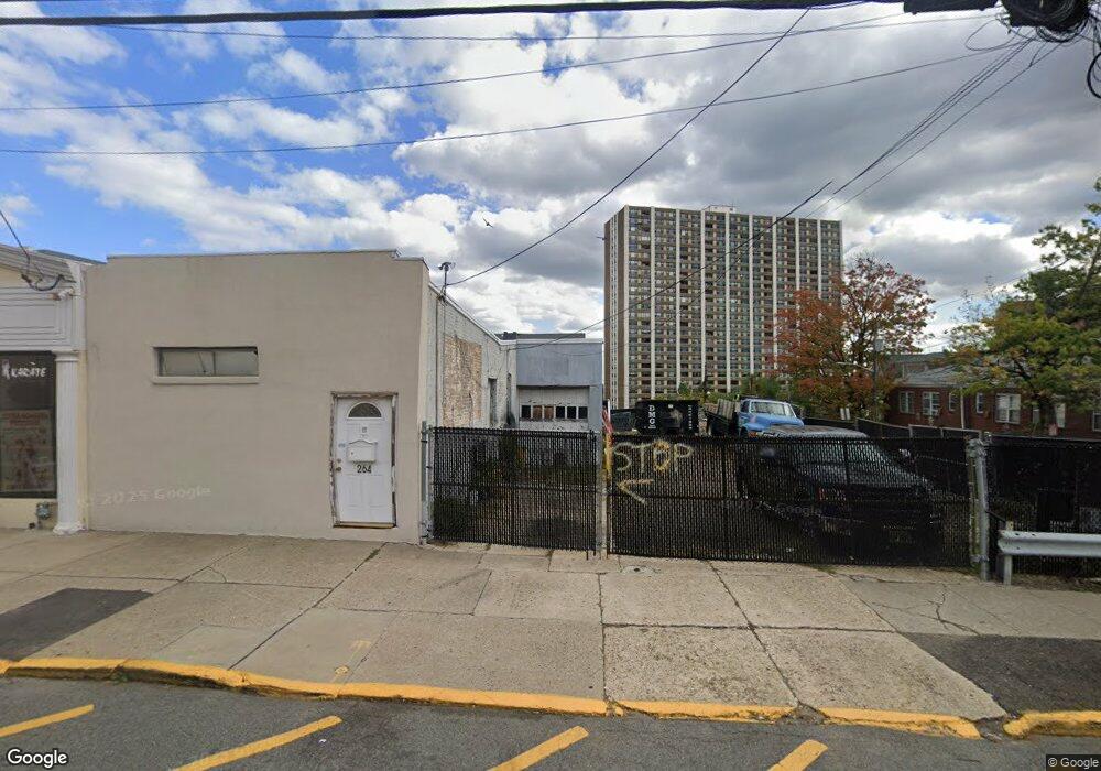 264 Palisade Ave, Cliffside Park, NJ 07010 - photo 1