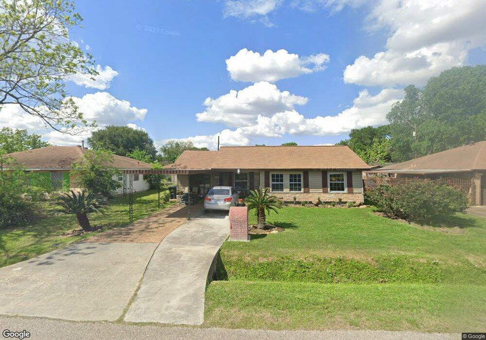 505 Barkley St, Houston, TX 77022 - photo 1