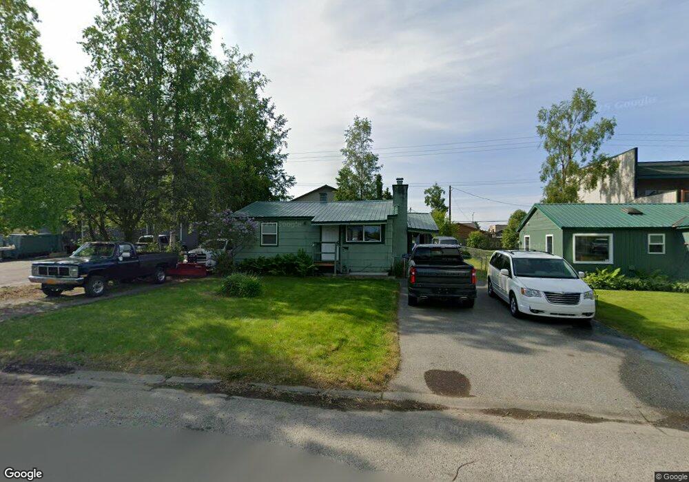 1402 W 31st Ave, Anchorage, AK 99503 - photo 1